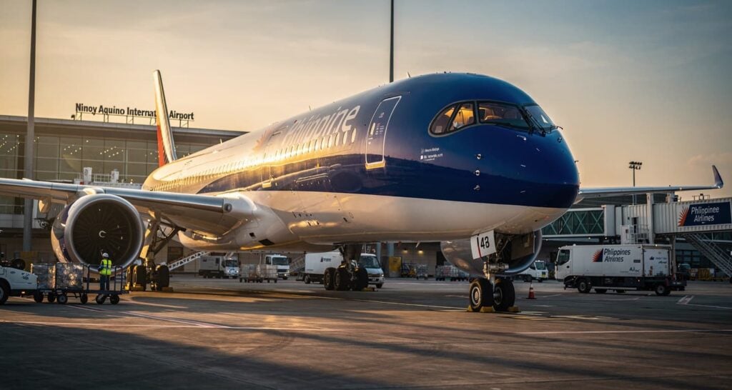 Philippine Airlines just got its second A350-1000. That means 42 business suites with sliding doors are coming to your Manila–North America flight