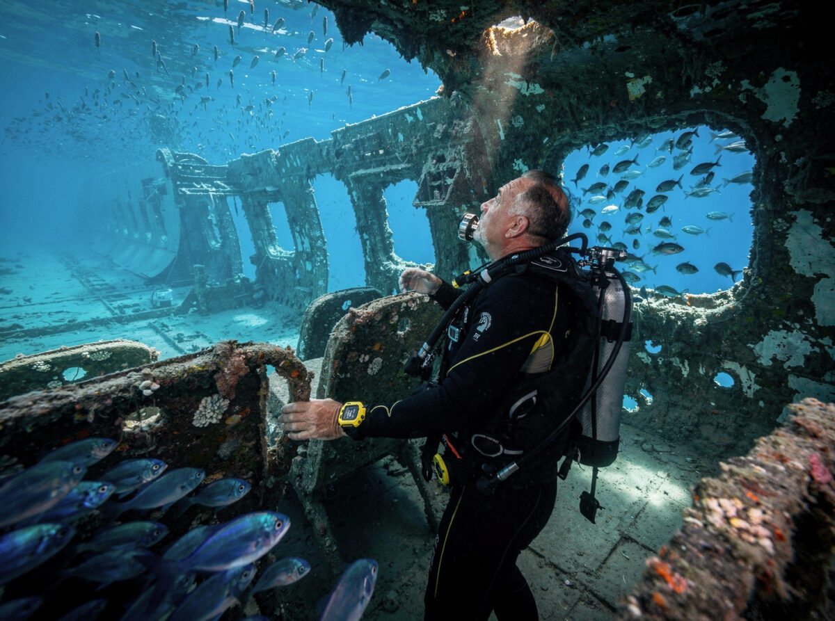 A retired Boeing 747 now rests underwater off Bahrain. Certified divers can explore it during a stopover.