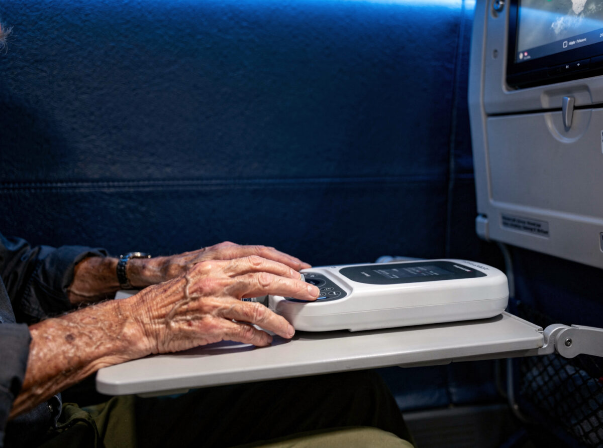 A 71-year-old's oxygen concentrator failed twice. United's policy required him to know what most travelers don't.