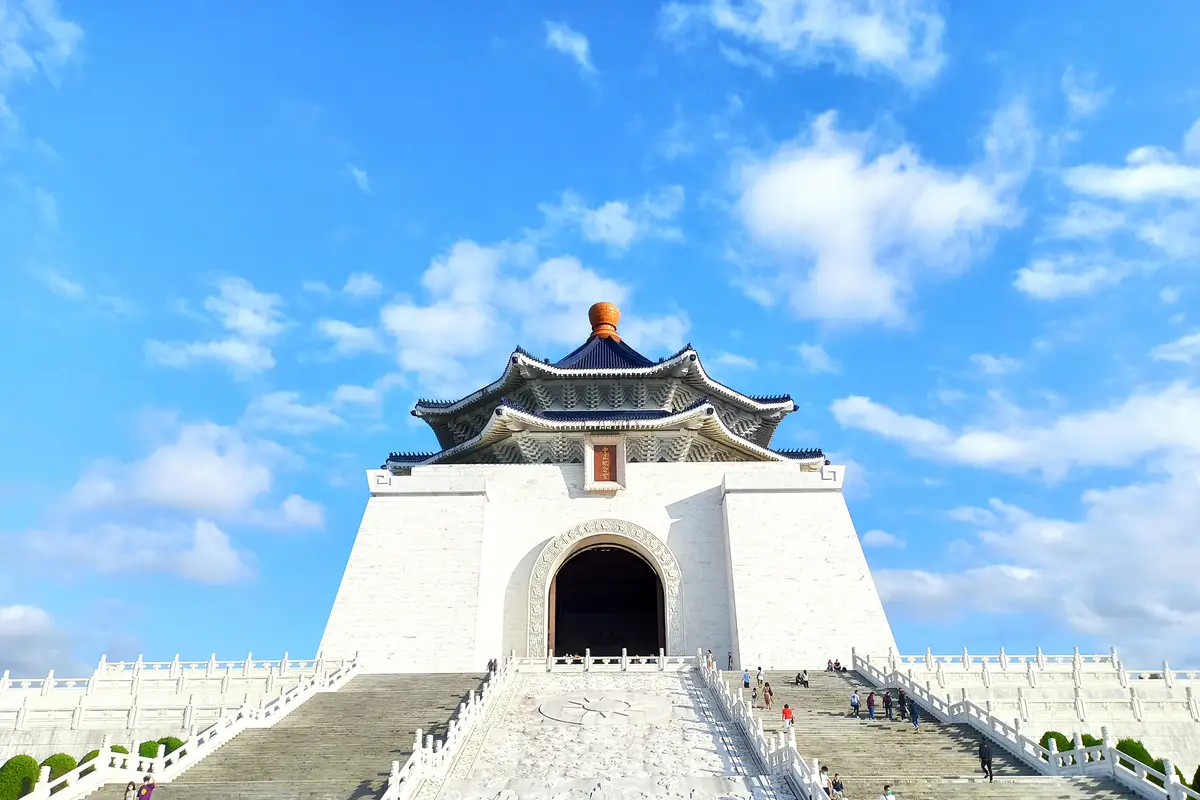 Superdeal from Dallas to Taipei